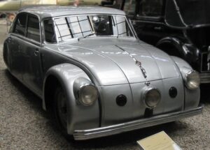 Timeless Elegance: 10 Very Aerodynamic Classic Cars.
