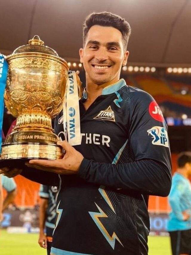 Rahmanullah Gurbaz: Highlight Net Worth and Biography.