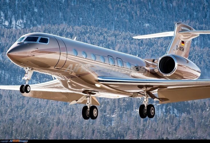 Private Jet Craze in the UK